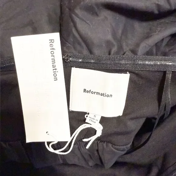 NWT Reformation Simone Strapless Bubble Hem Peplum Black Top Size Small $128 - Picture 9 of 11